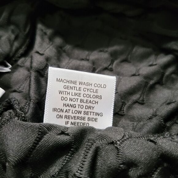 Tik Tok Leggings   - Picture 7 of 7